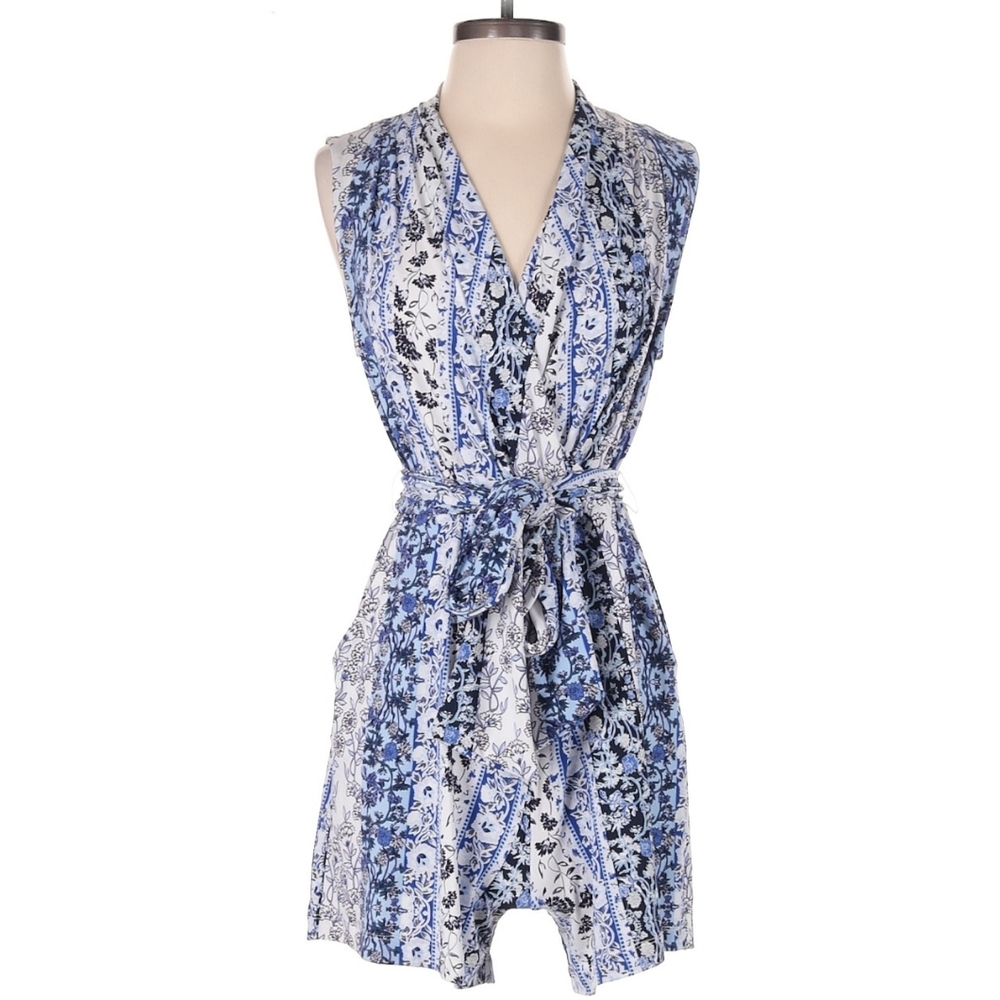 Floral Blue and White Women's Romper - Picture 7 of 7